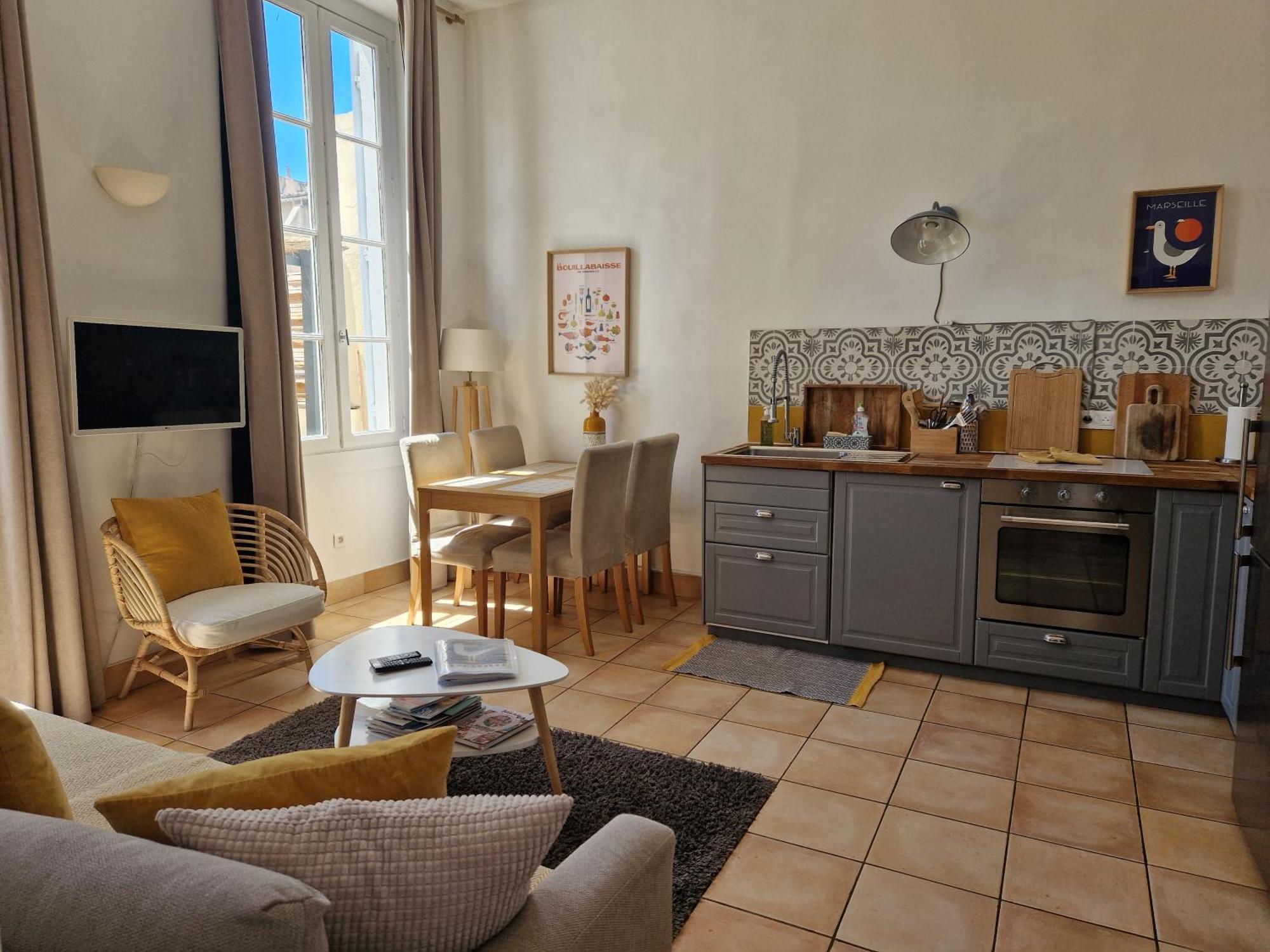 Apartment Superbe 2 Pieces Avec Grande Terrasse, Classe ***